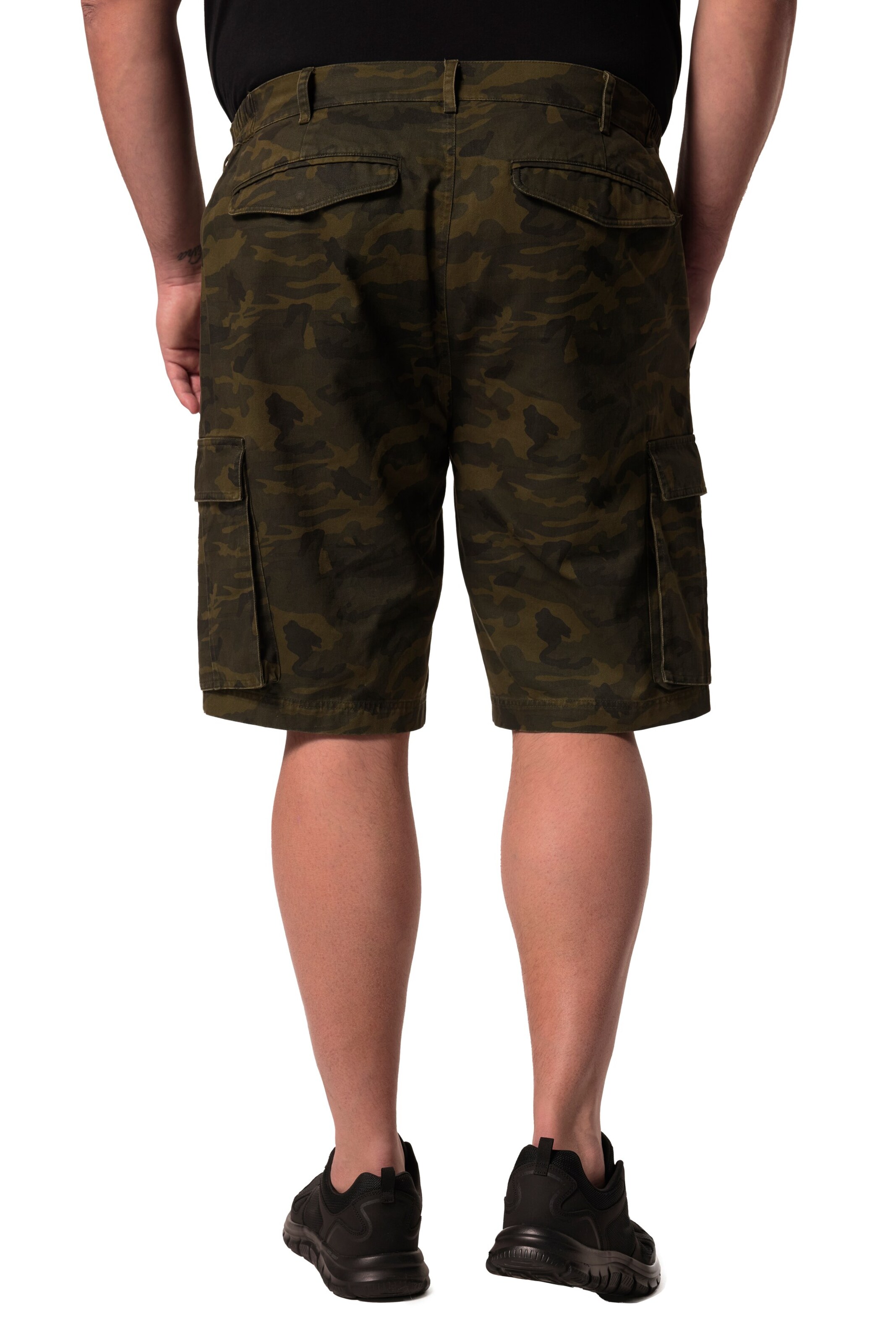 Men Plus Loose fit Trousers in Green