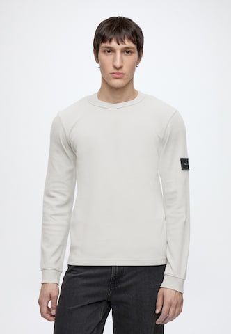 Calvin Klein Jeans Тениска в бяло: отпред