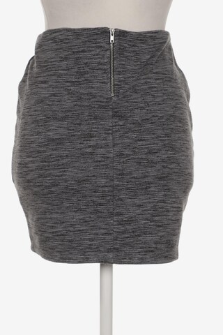 Superdry Skirt in M in Grey