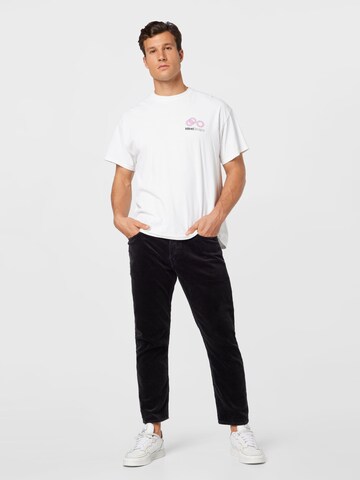 BDG Urban Outfitters Tričko – bílá