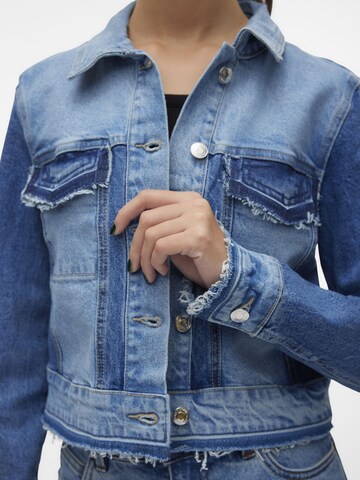 VERO MODA Tussenjas 'EZRA' in Blauw