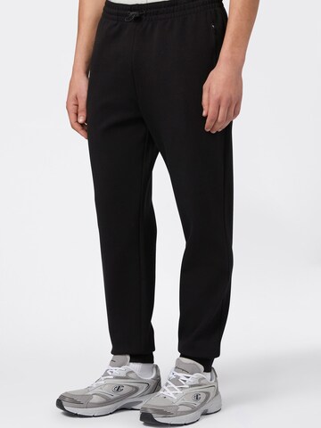 Champion Authentic Athletic Apparel Дънки Tapered Leg Панталон в черно: отпред