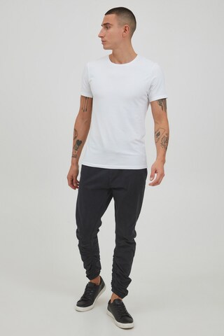 INDICODE JEANS Tapered Chino in Zwart