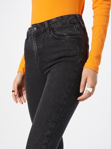 Skinny Jeans de la OVS pe negru