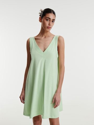 Robe 'Kenia' EDITED en vert : devant