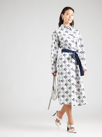 Marc Cain - Vestidos camiseiros em branco