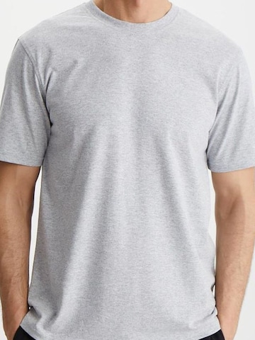 T-Shirt 'T-Shirts' Grimelange en blanc