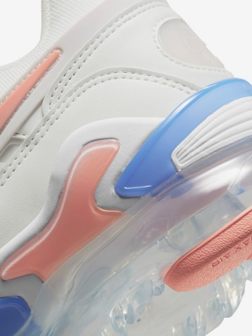 Nike Sportswear Madalad ketsid 'Nike Air Vapormax Evo', värv valge