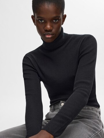 SELECTED FEMME Sweater 'SLFNaja' in Black