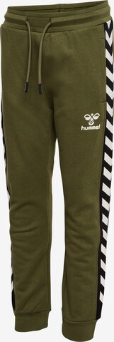 Effilé Pantalon de sport Hummel en vert