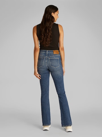 Calvin Klein Jeans Bootcut Farkut värissä sininen