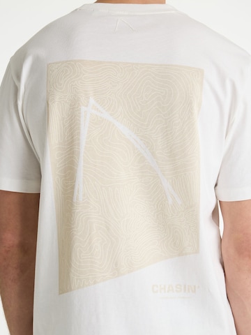 CHASIN' T-Shirt 'Motan' in Weiß