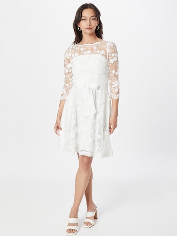 APART Cocktail Dress in White: front