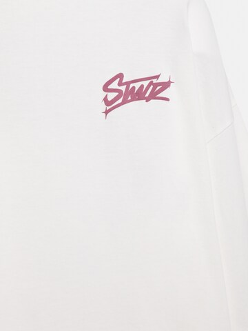 Tricou 'STWD ' de la Pull&Bear pe alb