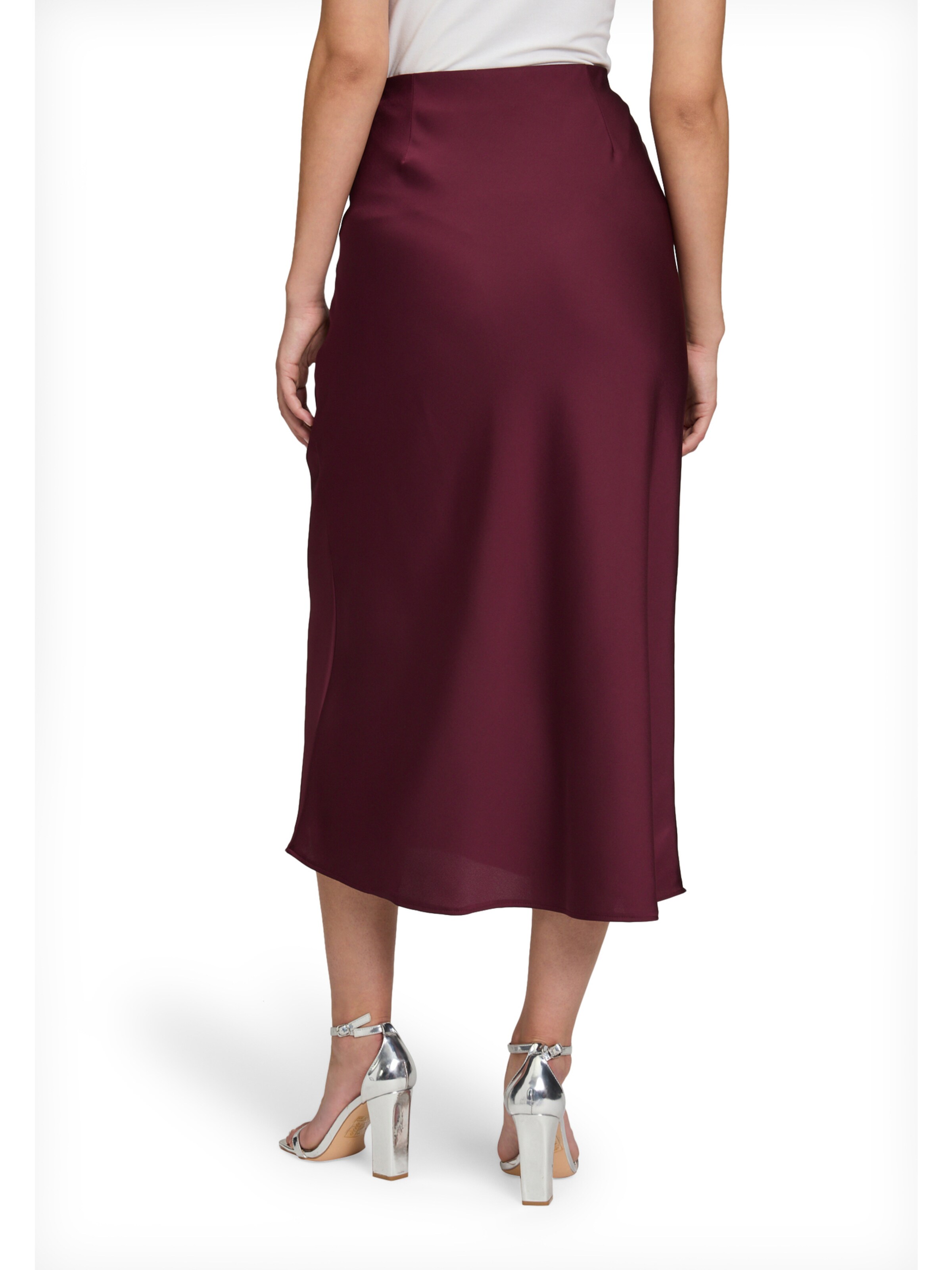 Gonna di Vera Mont in rosso