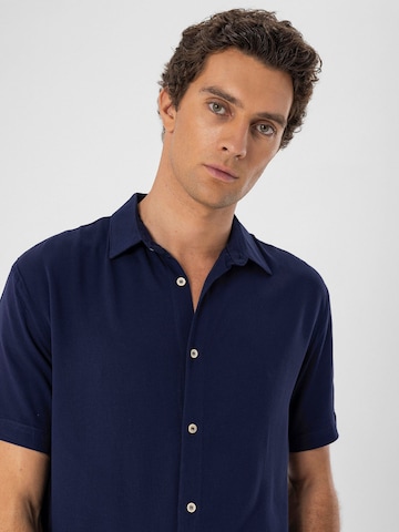 Antioch Regular Fit Hemd 'Collar' in Blau