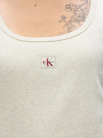 Calvin Klein Jeans Šaty – šedá