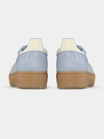 Sneaker low 'HANDBALL SPEZIAL BOLD' de la ADIDAS ORIGINALS pe albastru