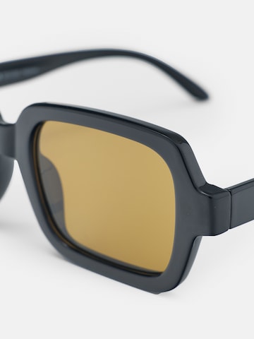 Occhiali da sole di Pull&Bear in nero