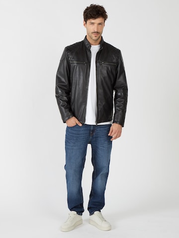 JCC Between-season jacket in Black