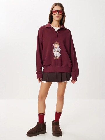 Happiness İstanbul Sweatshirt in Rood