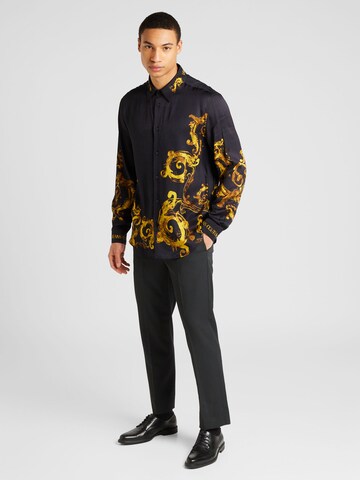 Versace Jeans Couture Regular fit Button Up Shirt '76UP200' in Black