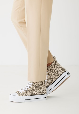 BRITISH KNIGHTS Sneakers hoog ' KAYA' in Bruin: voorkant