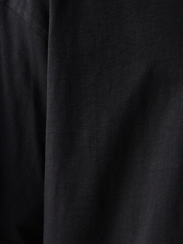 Bershka T-shirt i svart