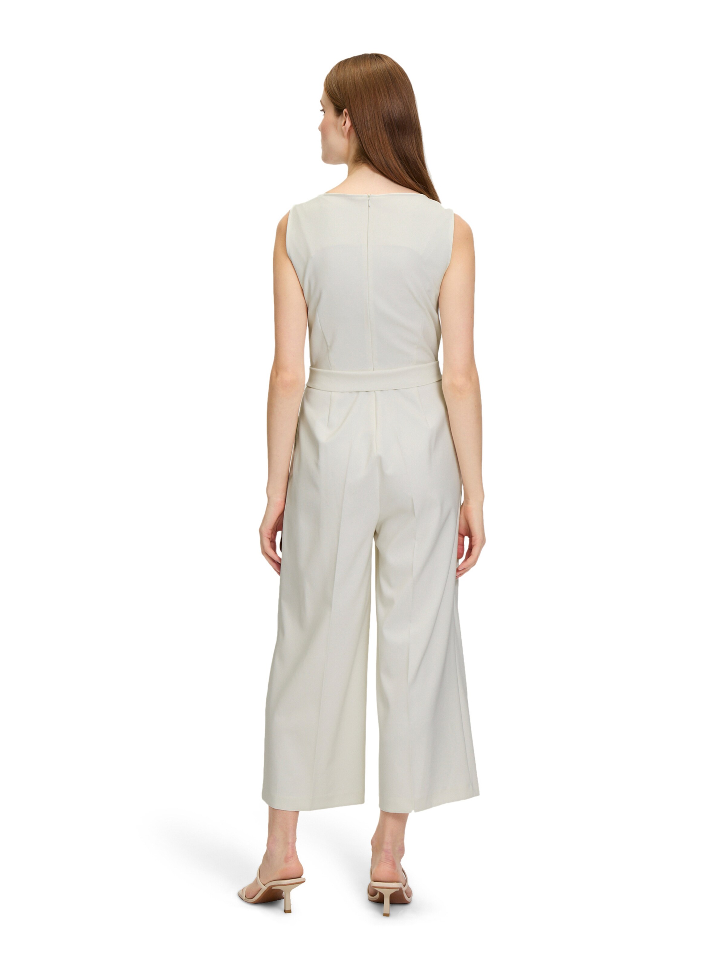 Tuta jumpsuit di Betty Barclay in bianco
