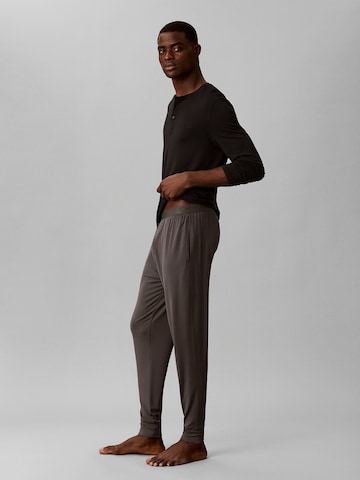 Calvin Klein Pyjamahose in Grau