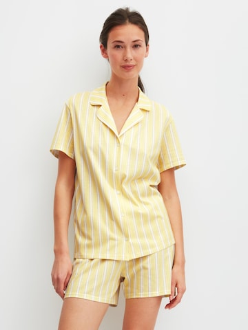 Camicia da notte 'Favourites Ocean' di CALIDA in giallo