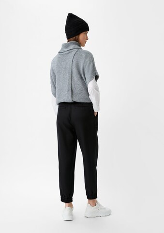 comma casual identity Tapered Trousers in Black: back