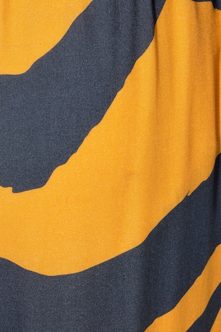 Angel of Style Regular Trousers in Yellow