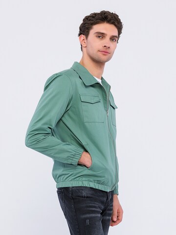 Basics and More Between-Season Jacket ' Quinn ' in Green