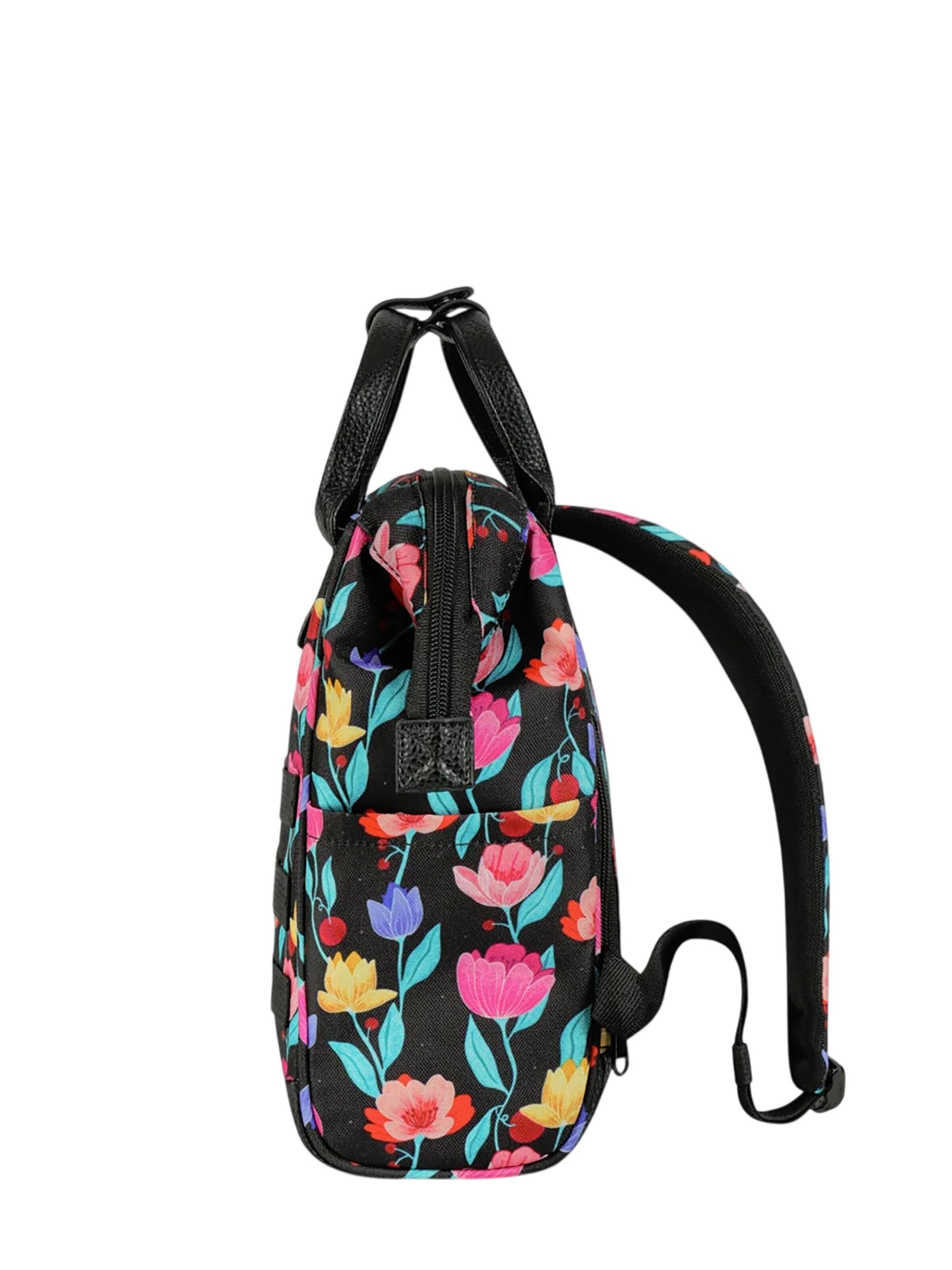 Cabaia Backpack 'Adventurer Extra Small Genoa' in Black