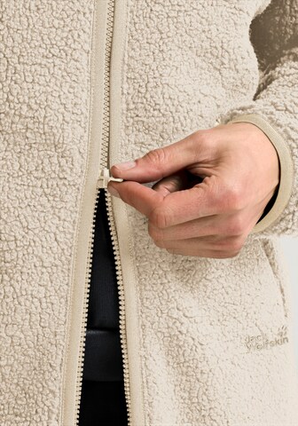 JACK WOLFSKIN Winter Coat in White