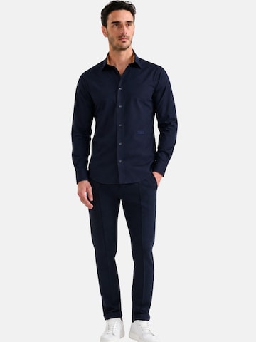 Alviero Martini T-shirt i blå