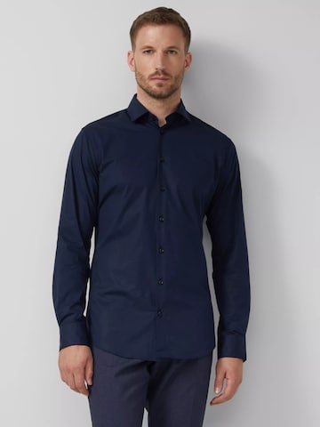 Cămașă 's.Oliver BLACK LABEL, Camasa barbati din amestec de bumbac, cu croiala Tailored fit, Bleumarin deschis' de la s.Oliver BLACK LABEL pe albastru