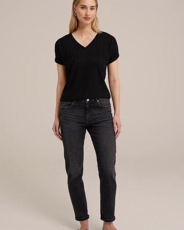 Tricou de la WE Fashion pe negru