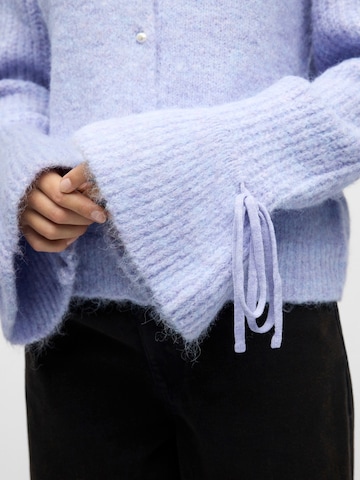 lillā OBJECT Adīta jaka 'OBJSALIKA'