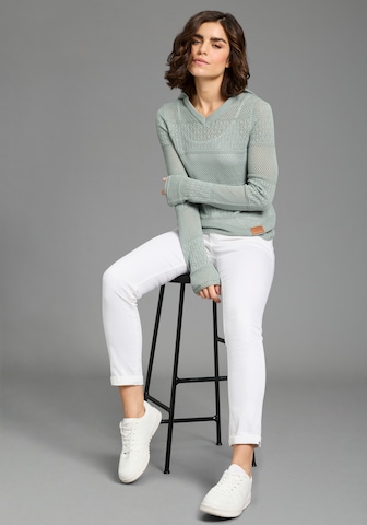 KangaROOS Sweater in Green