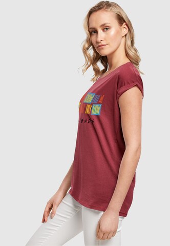 T-shirt 'Friends - They Don't Know' ABSOLUTE CULT en rouge