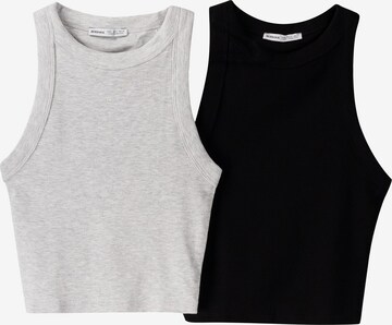 Bershka Top – šedá: přední strana