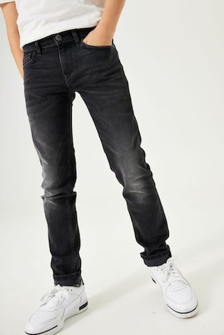 GARCIA Slimfit Jeans in Schwarz: predná strana