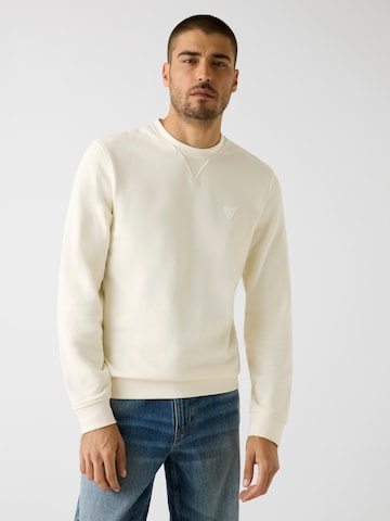 GUESS Sweatshirt in White: front