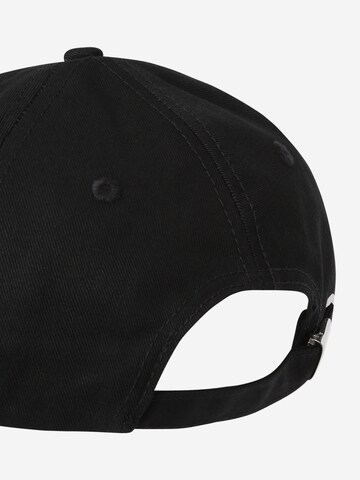 Casquette Karl Lagerfeld en noir