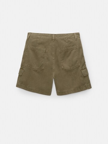 Regular Pantalon Pull&Bear en vert