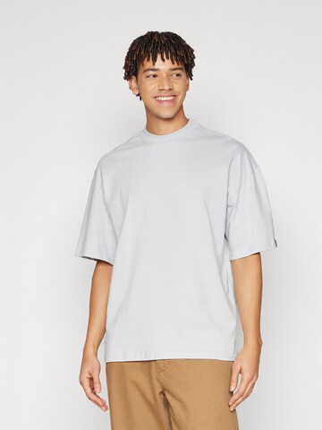 ALPHA INDUSTRIES Koszulka w kolorze szary