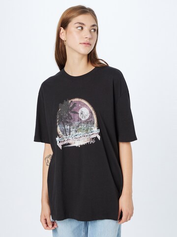 Tricou de la QUIKSILVER pe negru: față