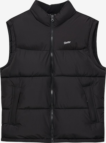 Pull&Bear Vest in Black: front